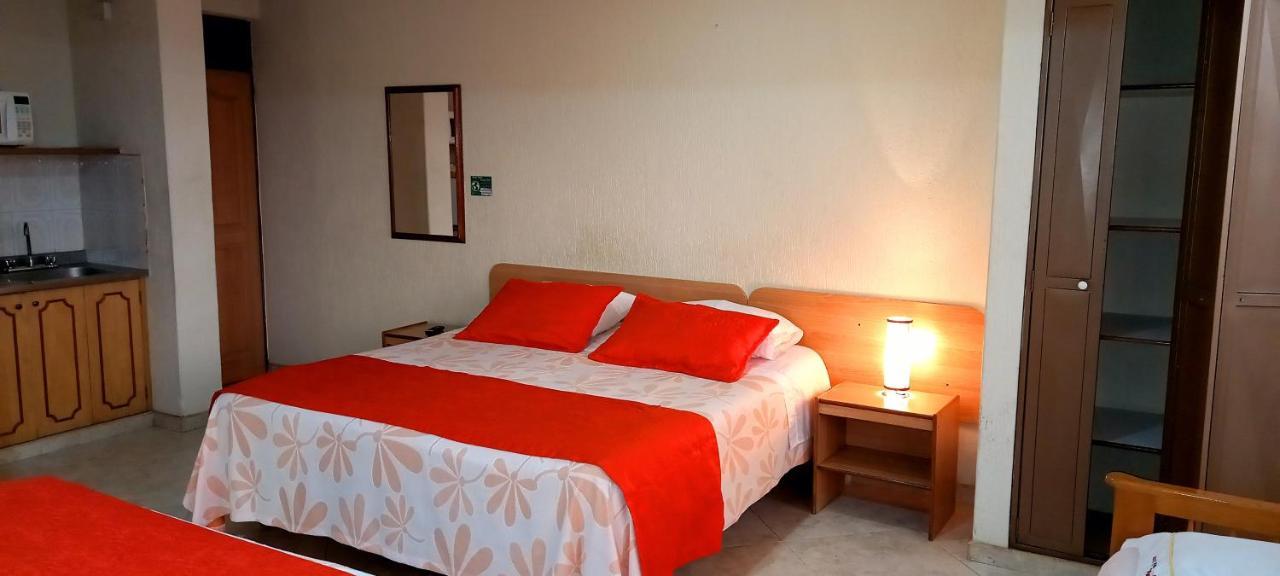 Hoteles Bogota Inn Turisticas 63 Eksteriør bilde